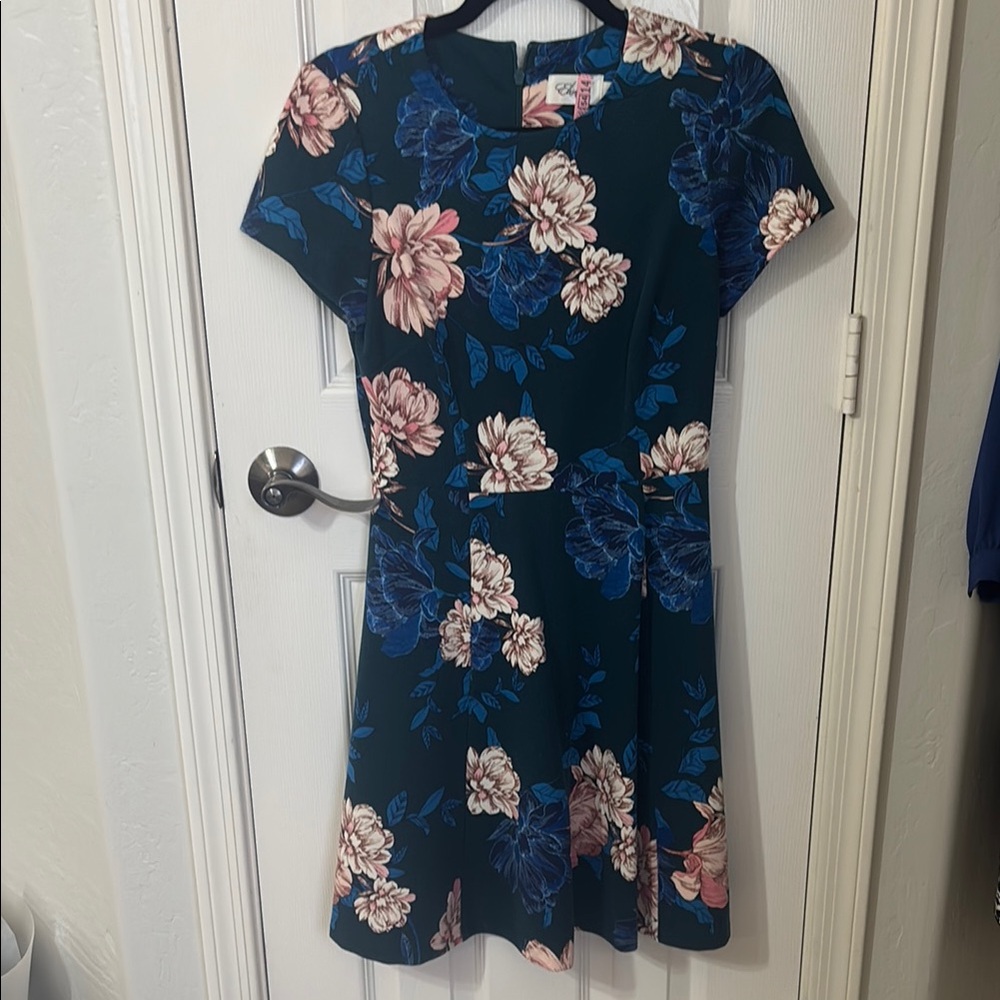 Floral Short Sleeve Dress